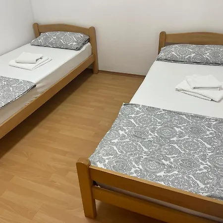 Haris I Melisa Mostar